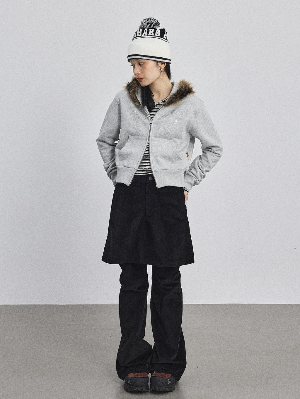 Achihara Fluffy Fur Patch Hooded Slim Short Women'S Cotton Fleece Lined Hoodies