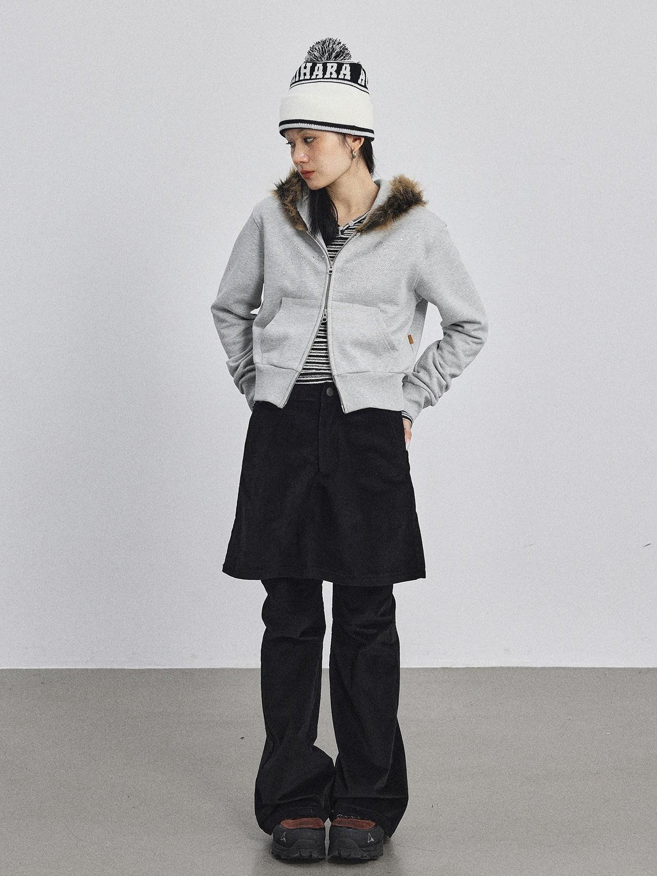 Achihara Fluffy Fur Patch Hooded Slim Short Women'S Cotton Fleece Lined Hoodies