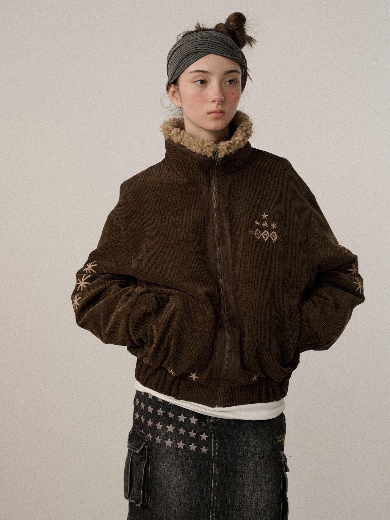 Achihara Hazelnut Brown Stand Collar Zippered Loose Fit Women'S Corduroy Puffer Jackets