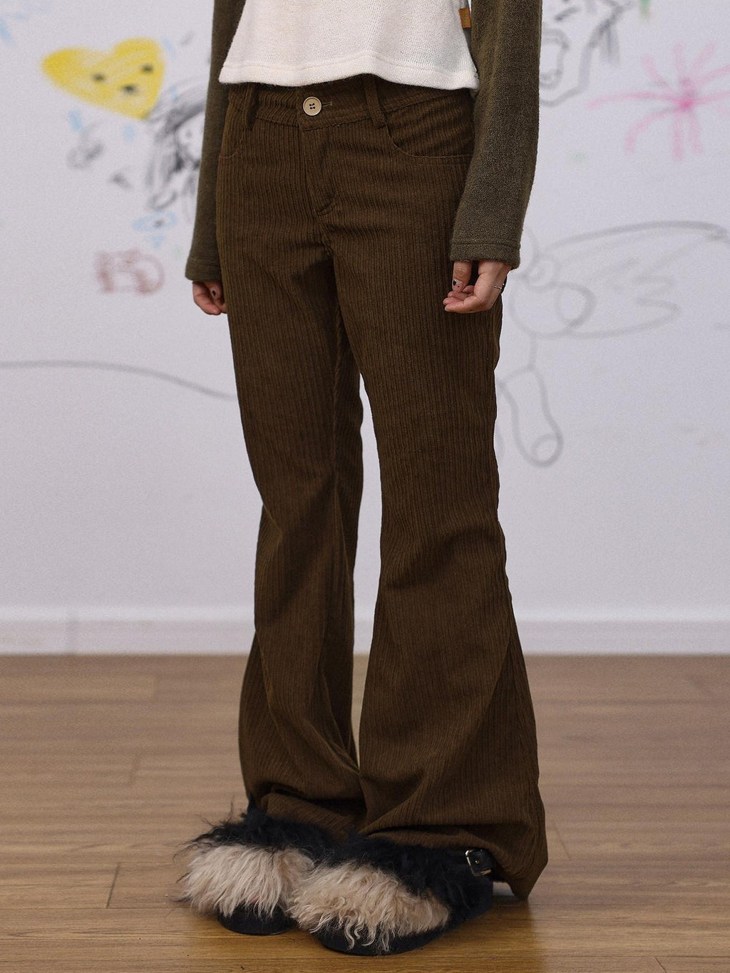 Achihara Khaki Low Waist Micro Flare Women'S Corduroy Straight-Leg Pants