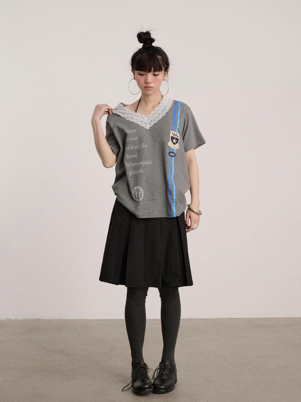 Achihara Letter Print V-neck Loose Fit Women'S Cotton Spandex Short Sleeve T-Shirts