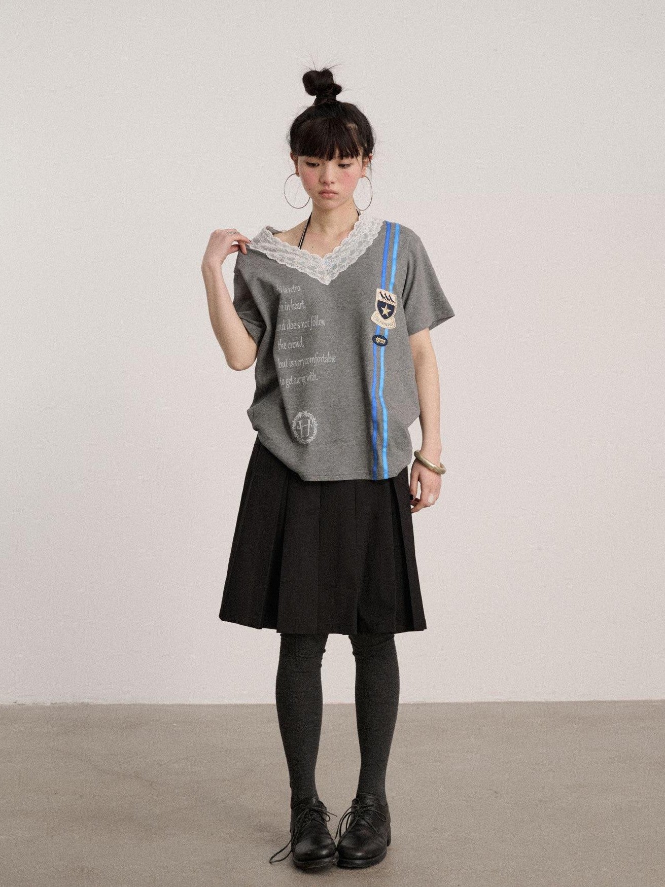 Achihara Letter Print V-neck Loose Fit Women'S Cotton Spandex Short Sleeve T-Shirts