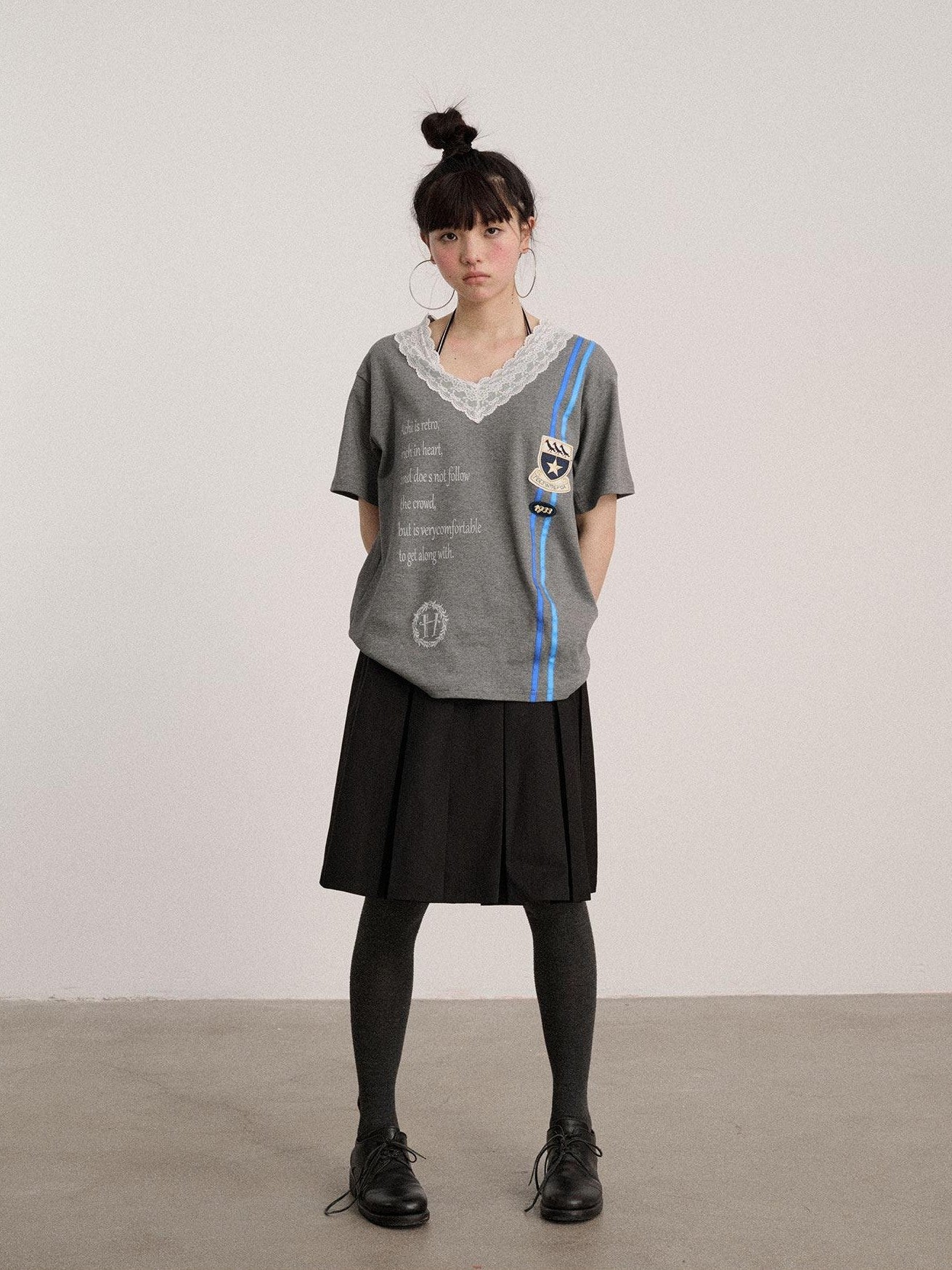 Achihara Letter Print V-neck Loose Fit Women'S Cotton Spandex Short Sleeve T-Shirts