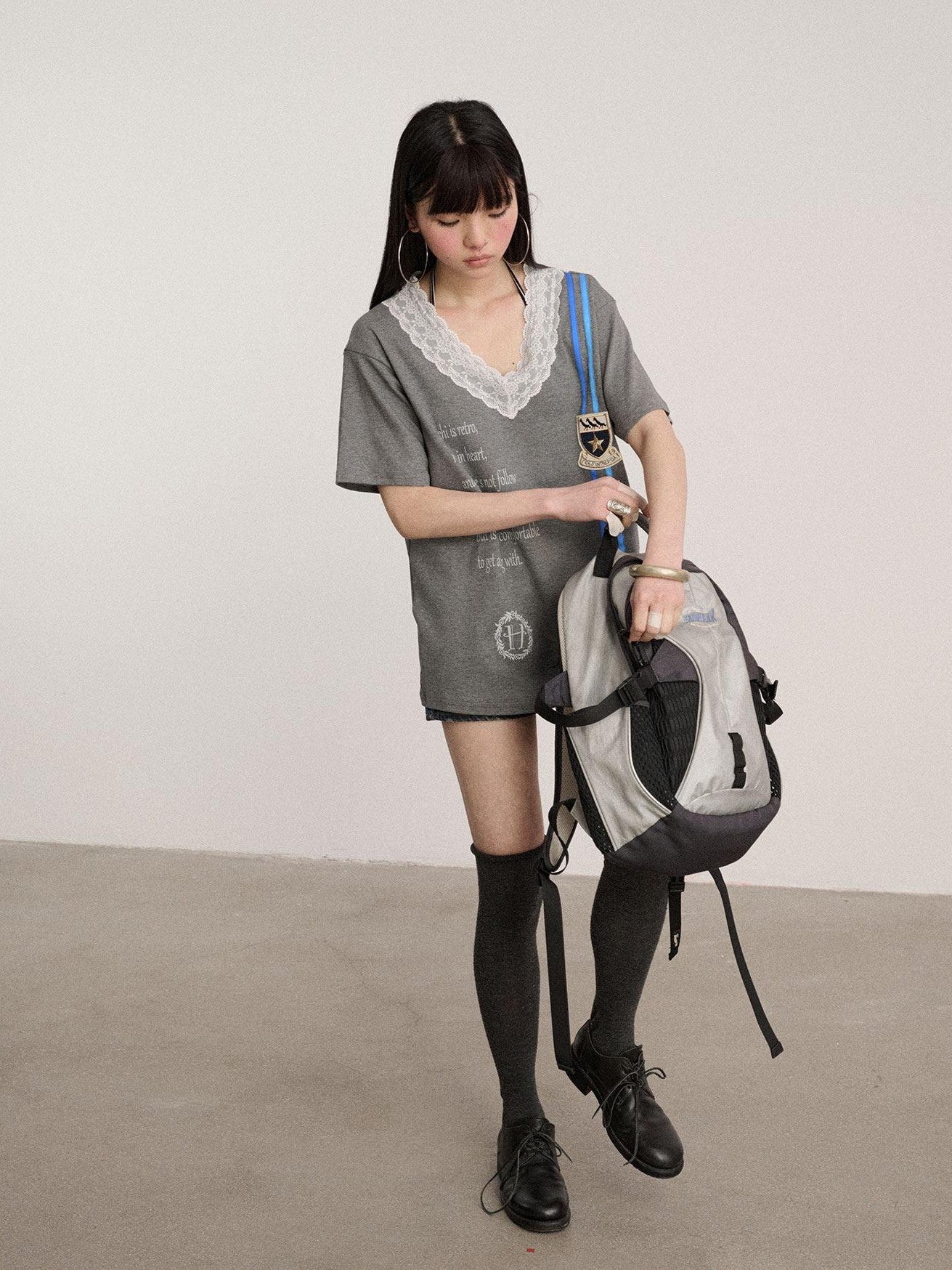 Achihara Letter Print V-neck Loose Fit Women'S Cotton Spandex Short Sleeve T-Shirts