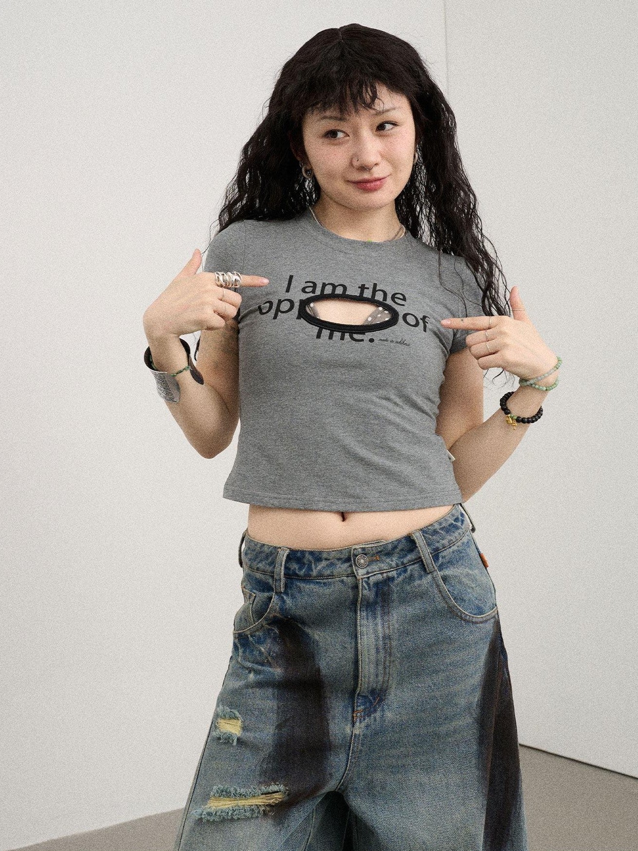 Achihara Lettering Cutout Slim Crop Crewneck Women'S Cotton Blend Short Sleeve T-Shirts