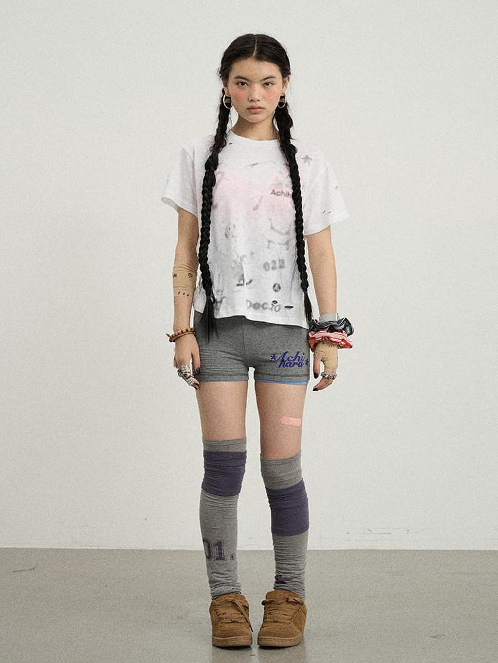 Achihara Loose Distressed Graffiti Print Women'S Cotton Blend Short Sleeve T-Shirts