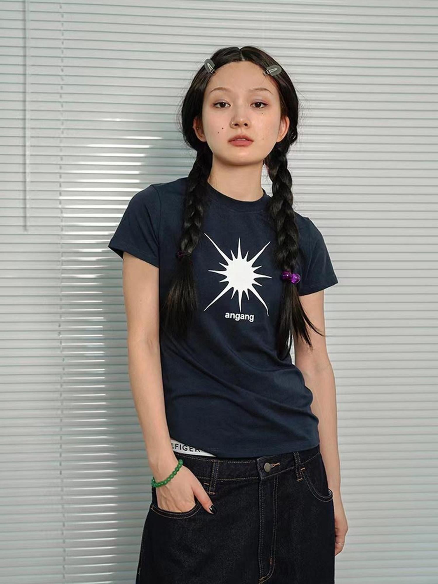 Achihara Navy Geometric And Text Print Slim Fit Round Neck Women'S Long Sleeve T-Shirts