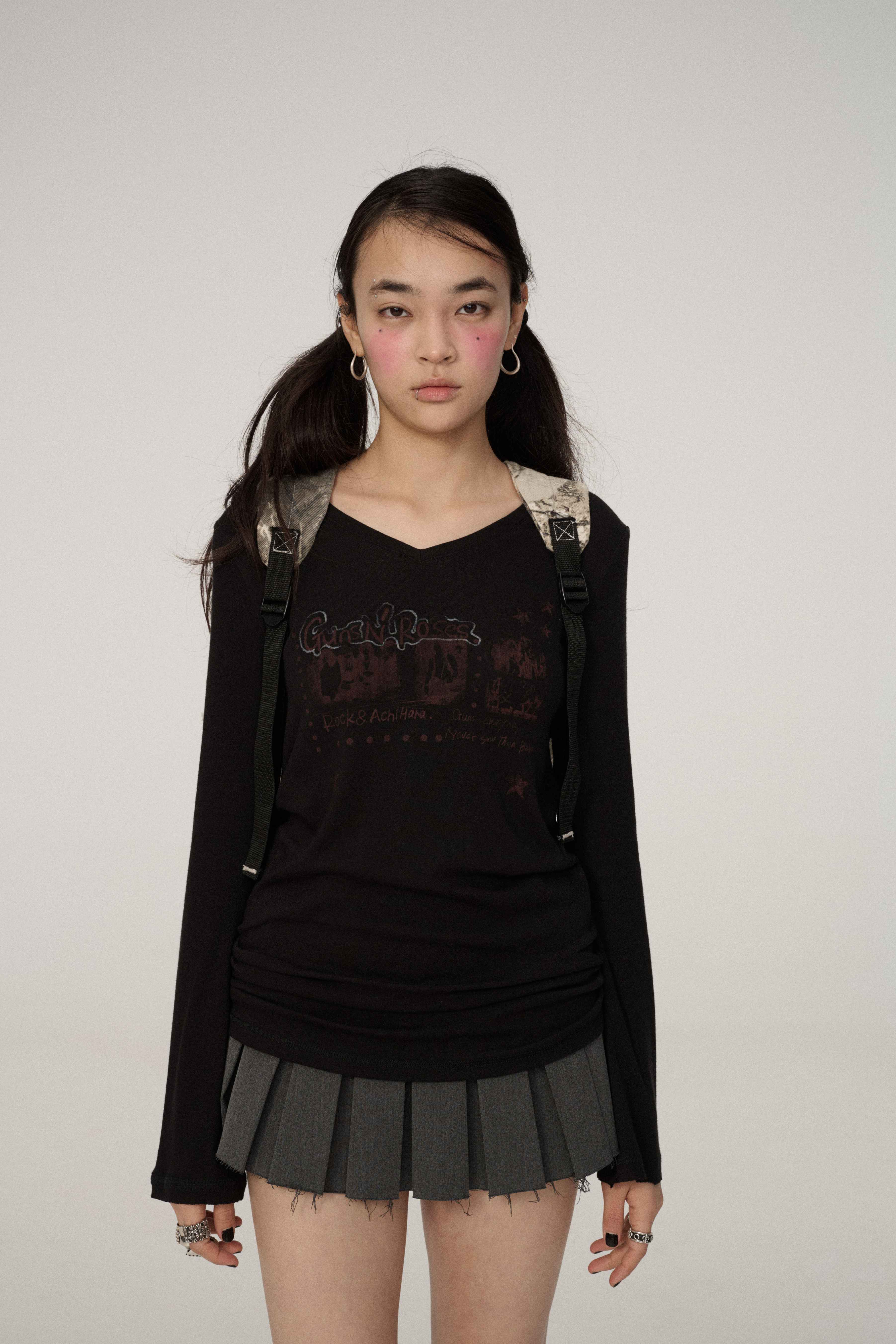 Achihara_Printed_V-neck_Micro_Flare_Straight_Women'S_Viscose_Blend_Long_Sleeve_T-Shirts_MISSTT