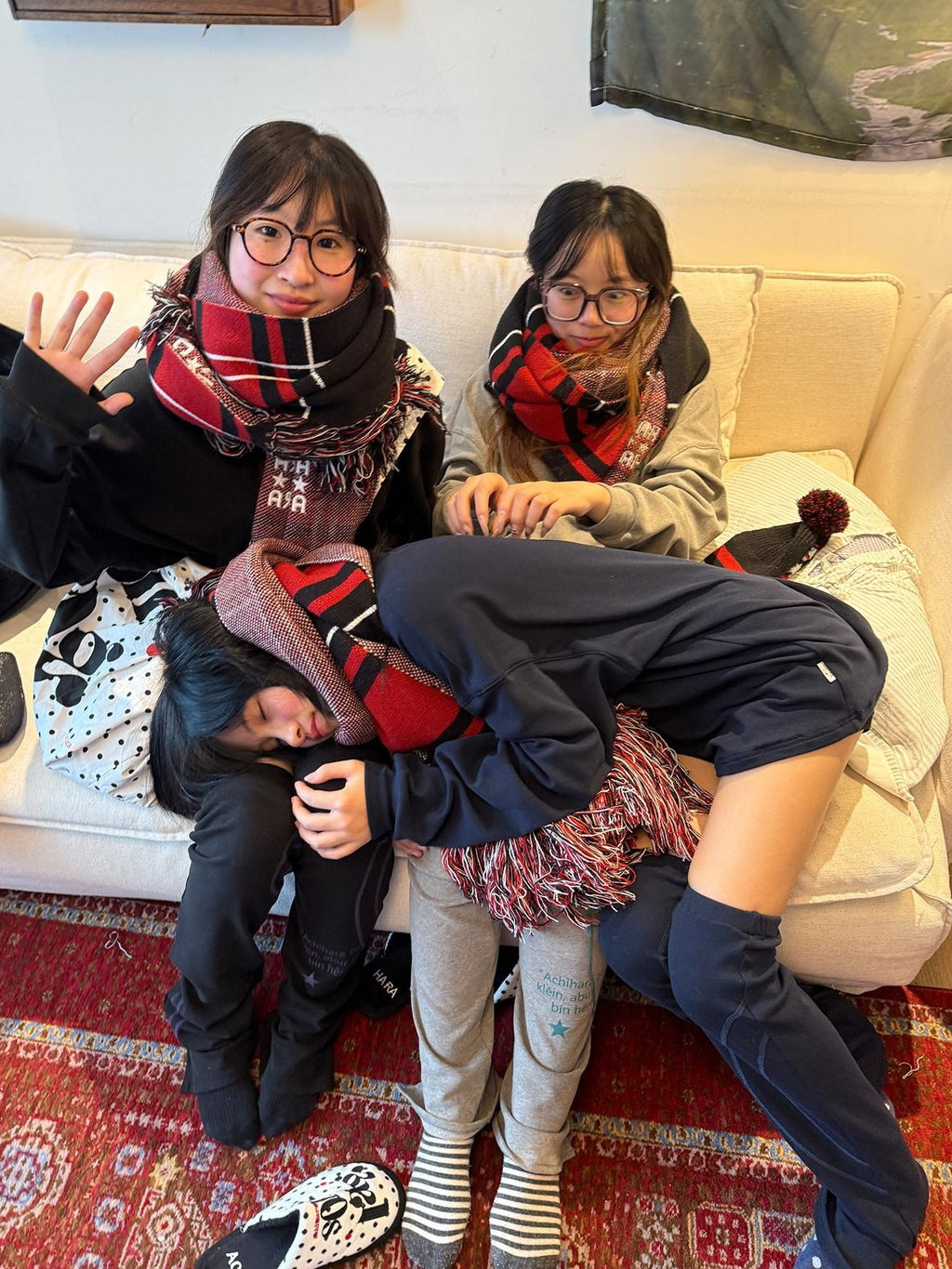 Achihara Red Black Checked Wide Korean Women'S Acrylic Scarves & Shawls
