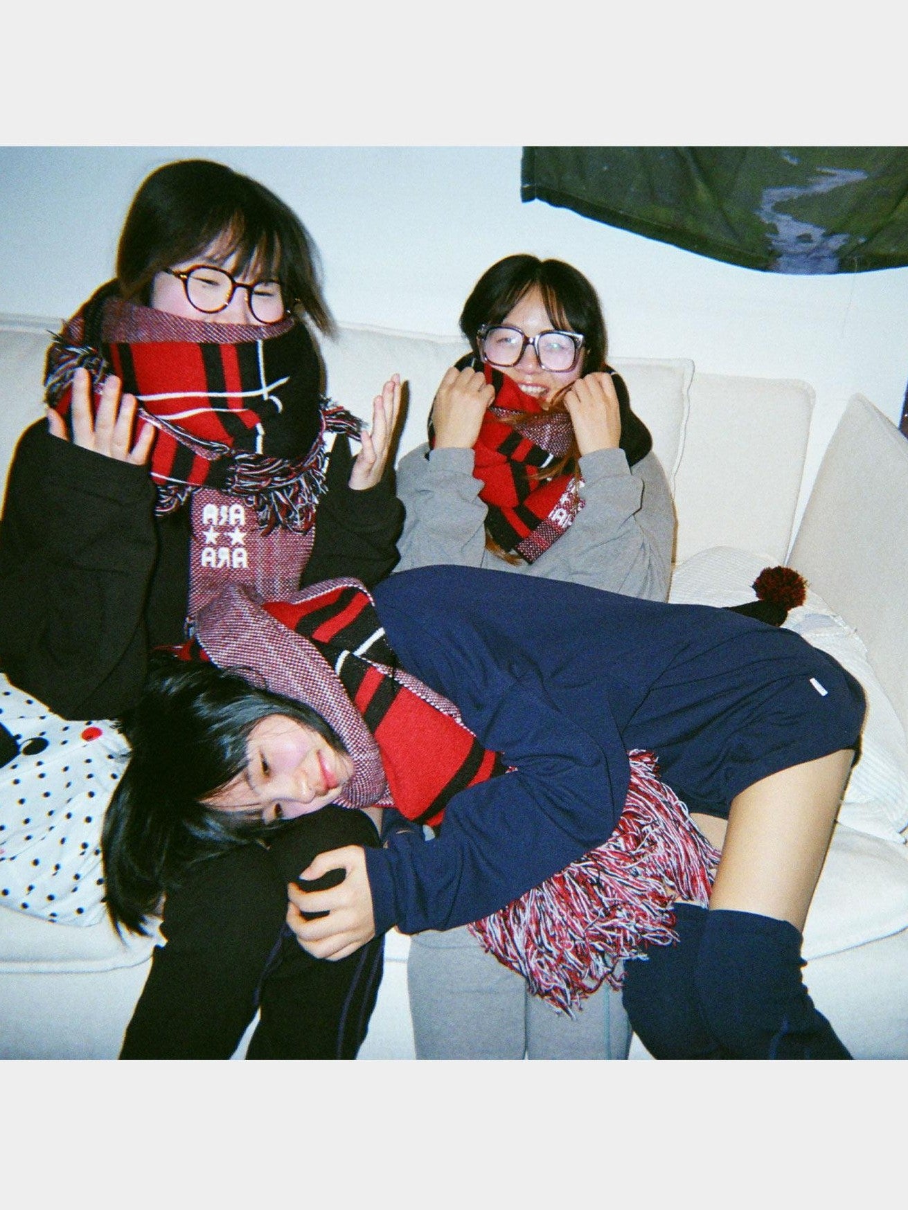 Achihara Red Black Checked Wide Korean Women'S Acrylic Scarves & Shawls