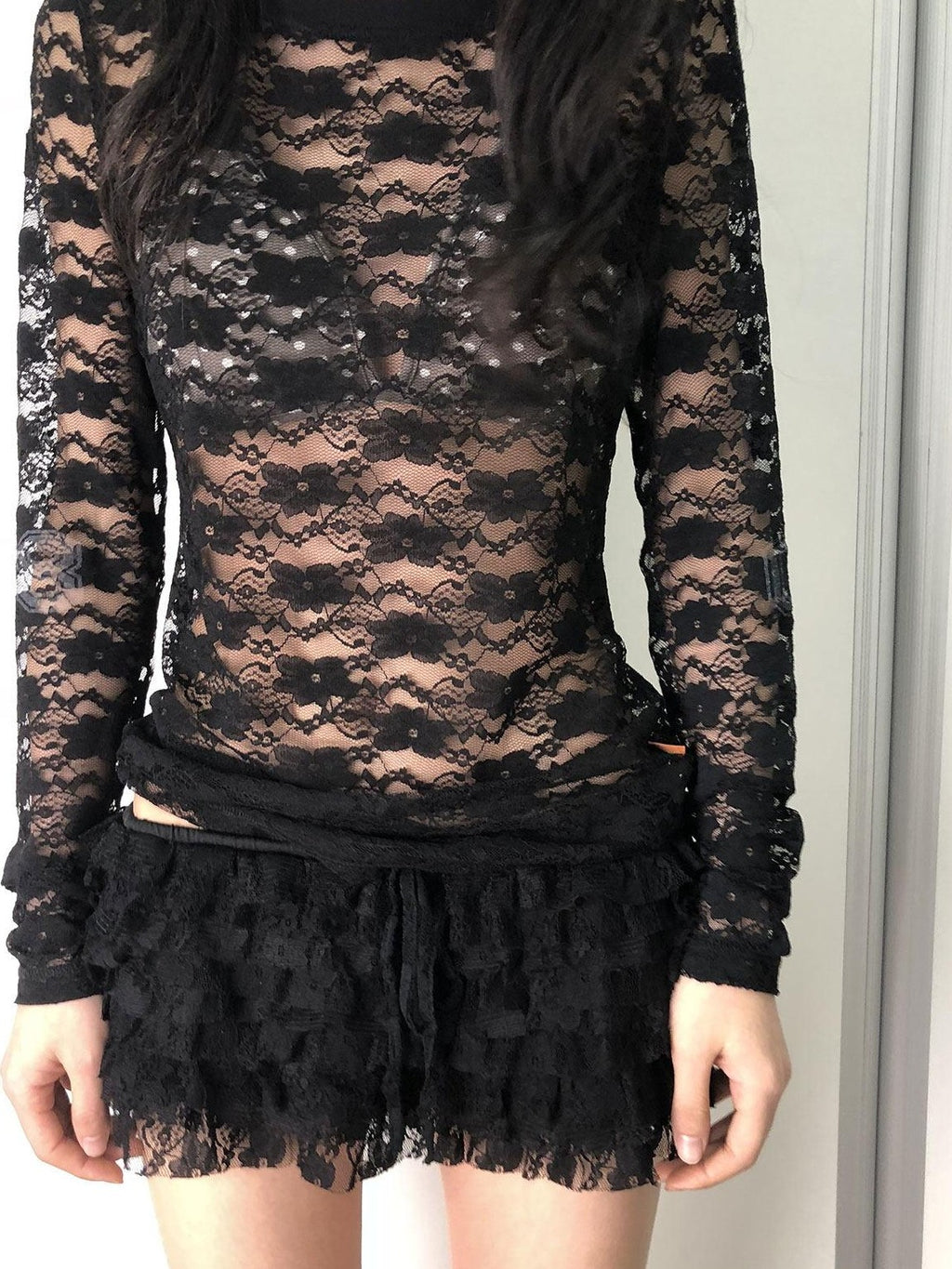 Achihara Sheer Lace Round Neck Uv Protective Women'S Nylon Blend Long Sleeve T-Shirts