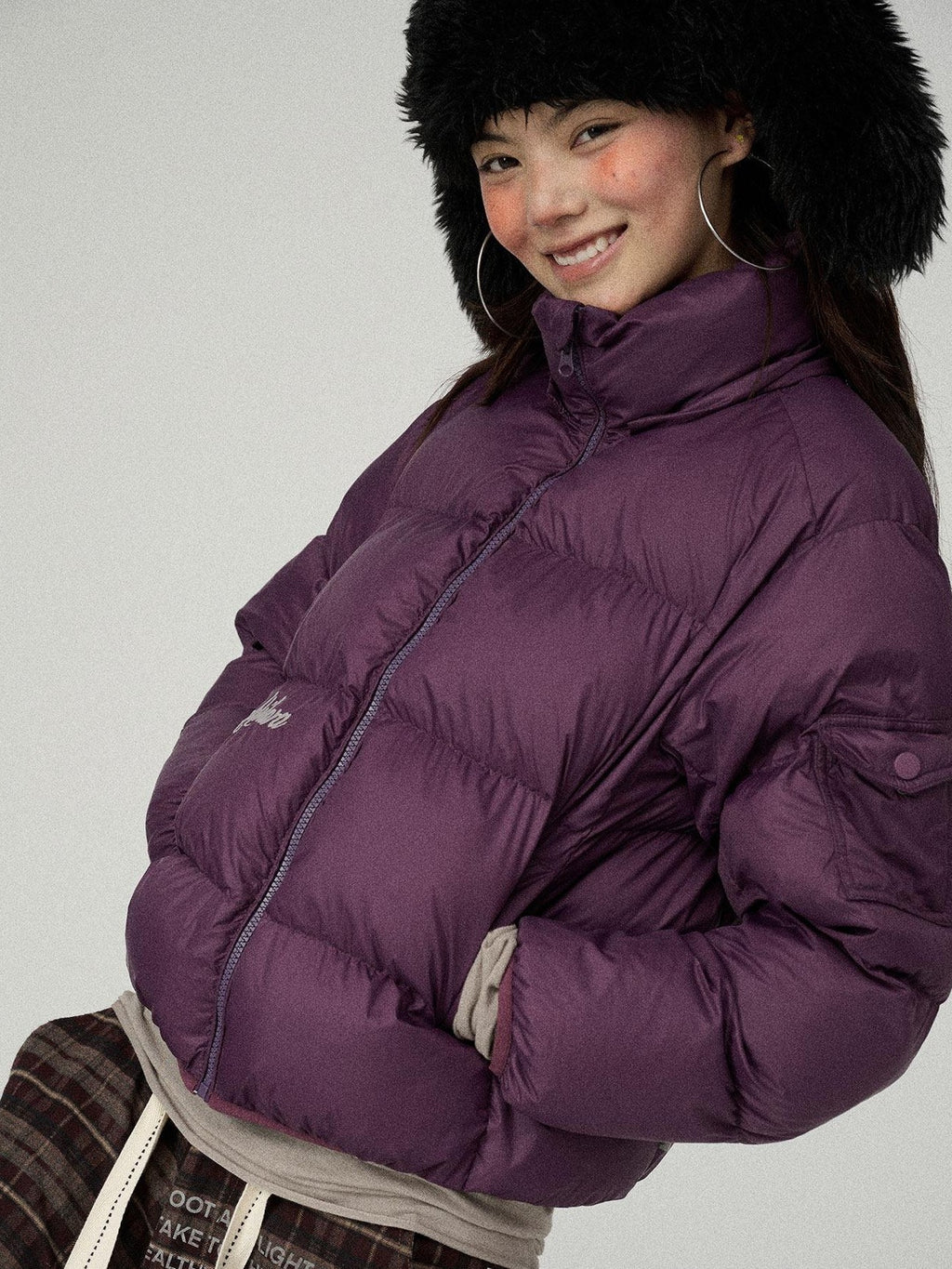 Achihara Solid Color Cropped Hooded Straight Cut Zip Front Women'S Cotton Puffer Jackets