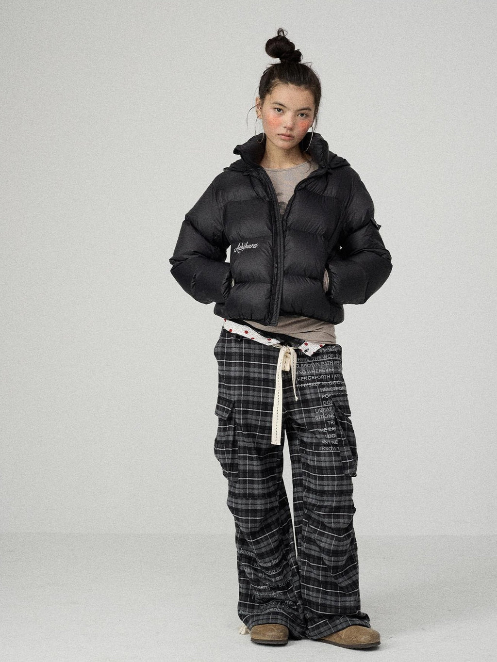 Achihara Solid Color Cropped Hooded Straight Cut Zip Front Women'S Cotton Puffer Jackets