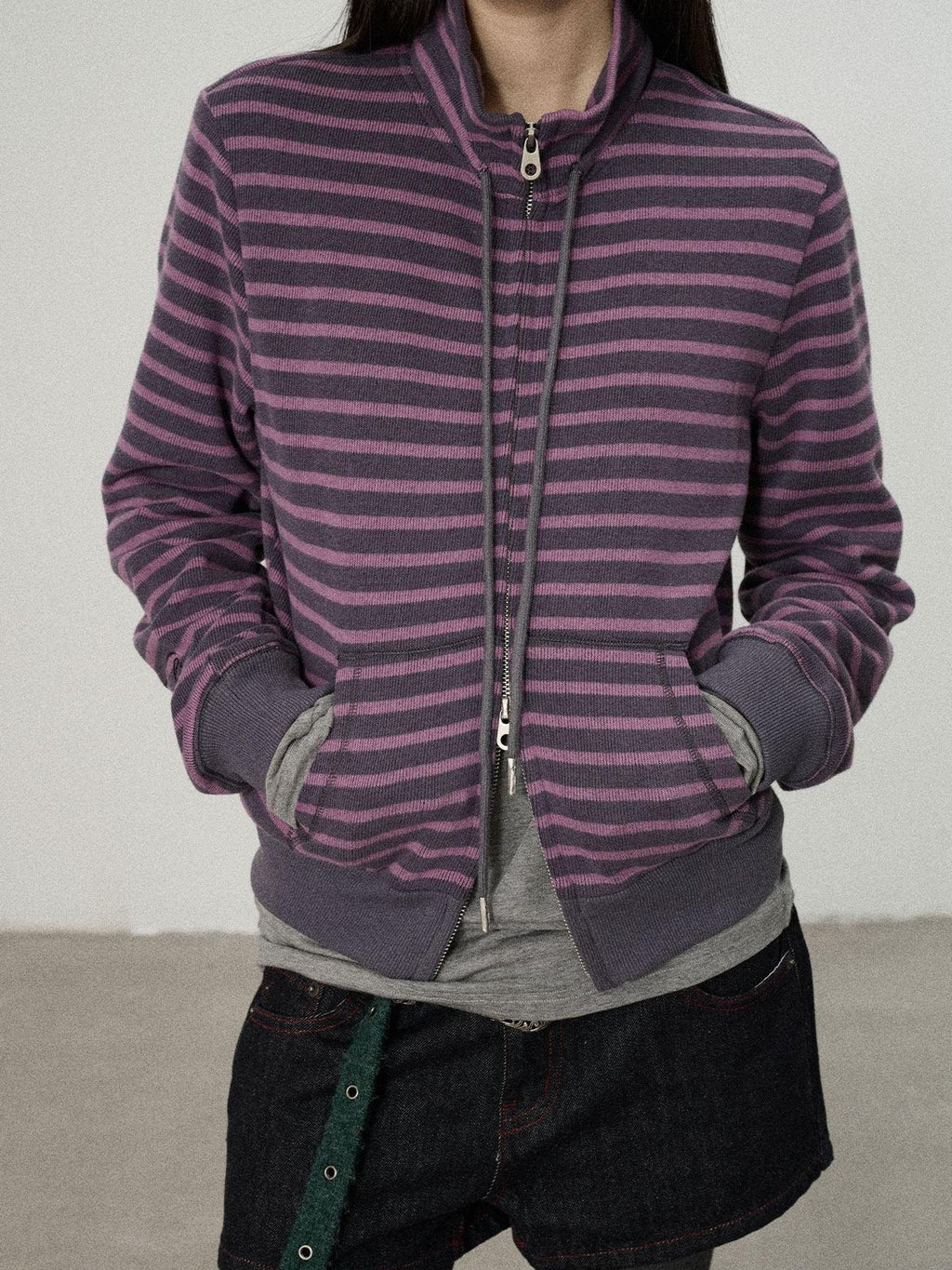 Achihara Striped Mushroom Back Cotton Blend Straight Commuter Women Sweatshirts