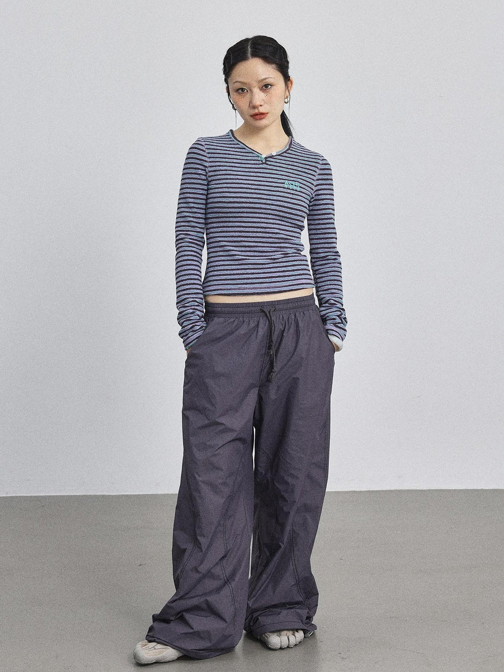 Achihara Striped V-neck Cropped Women'S Polyester Cotton Blend Long Sleeve T-Shirts