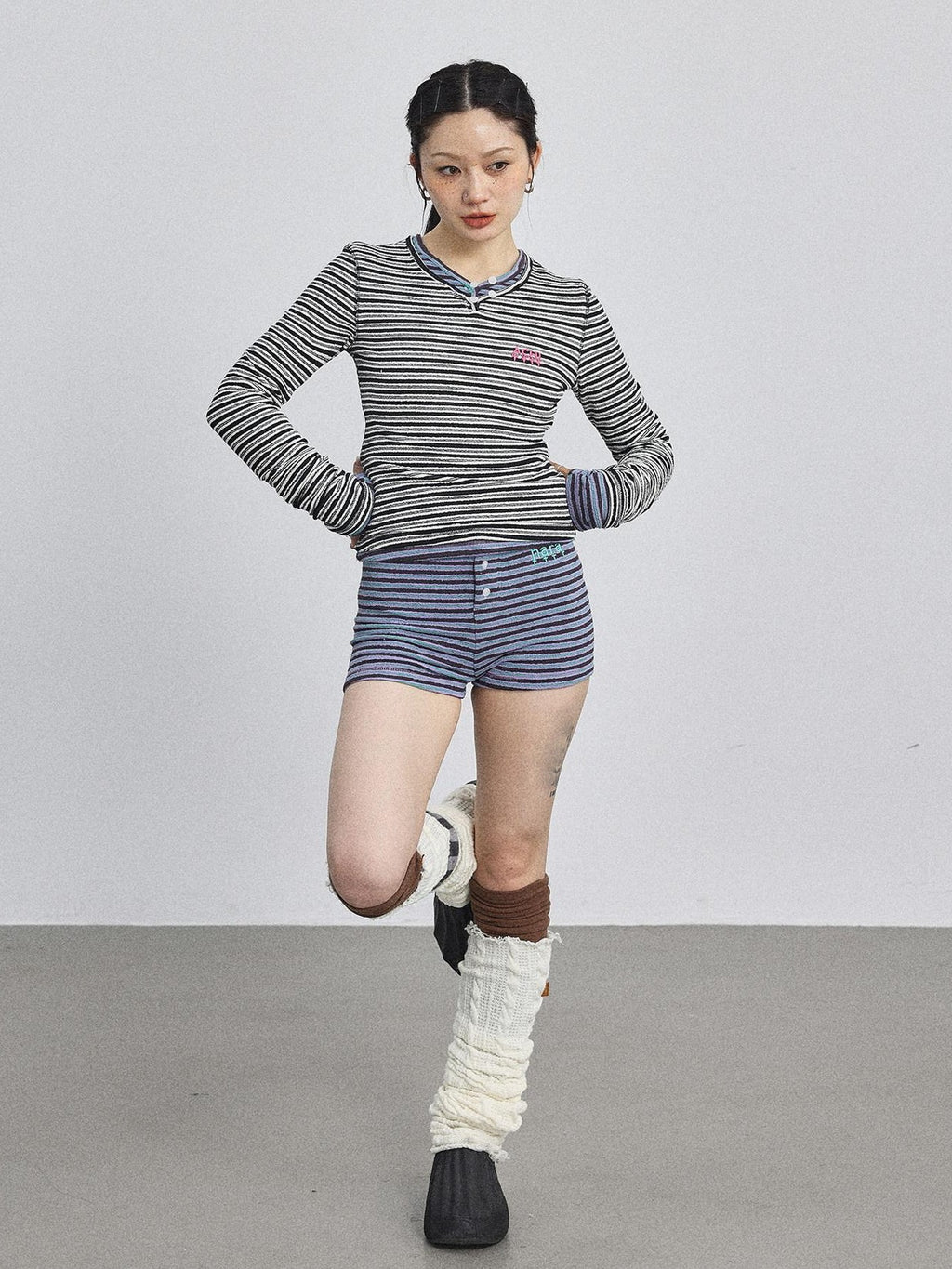 Achihara Striped V-neck Cropped Women'S Polyester Cotton Blend Long Sleeve T-Shirts