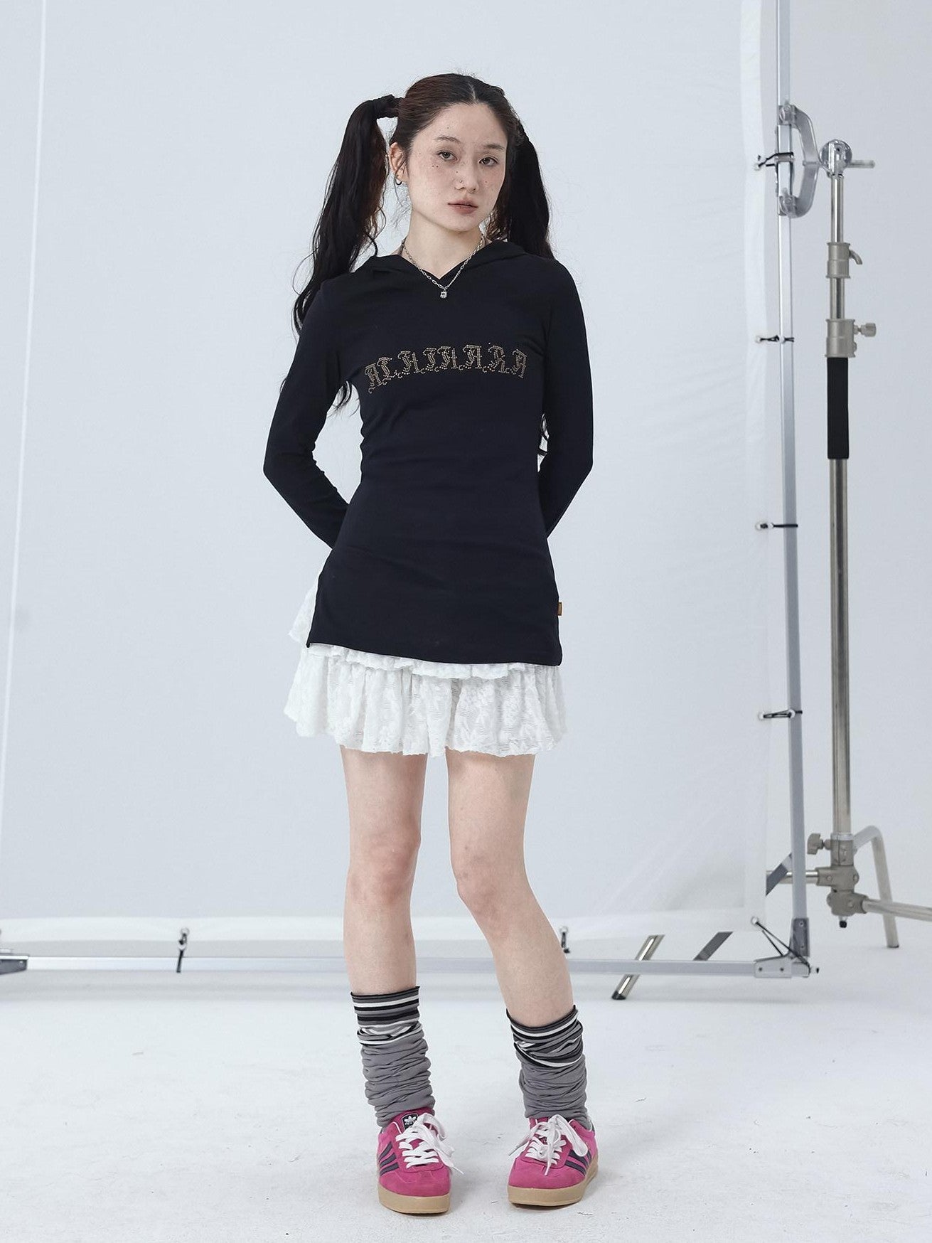 Achihara Studded Rhinestone Hooded Side Slit Women'S Slim Lightweight Long Sleeve T-Shirts