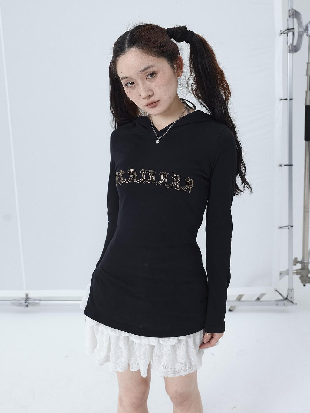 Achihara Studded Rhinestone Hooded Side Slit Women'S Slim Lightweight Long Sleeve T-Shirts
