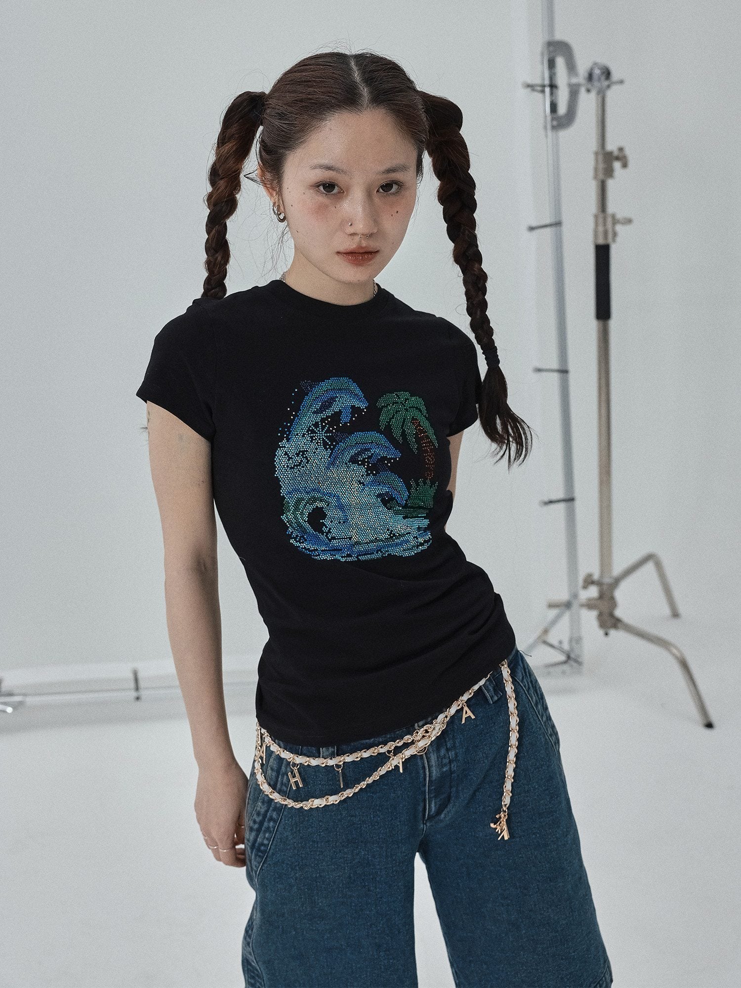 Achihara_Vintage_Blue_Rhinestone_Round_Neck_Slim_Fit_Short_Crop_Women'S_Camisoles_MISSTT