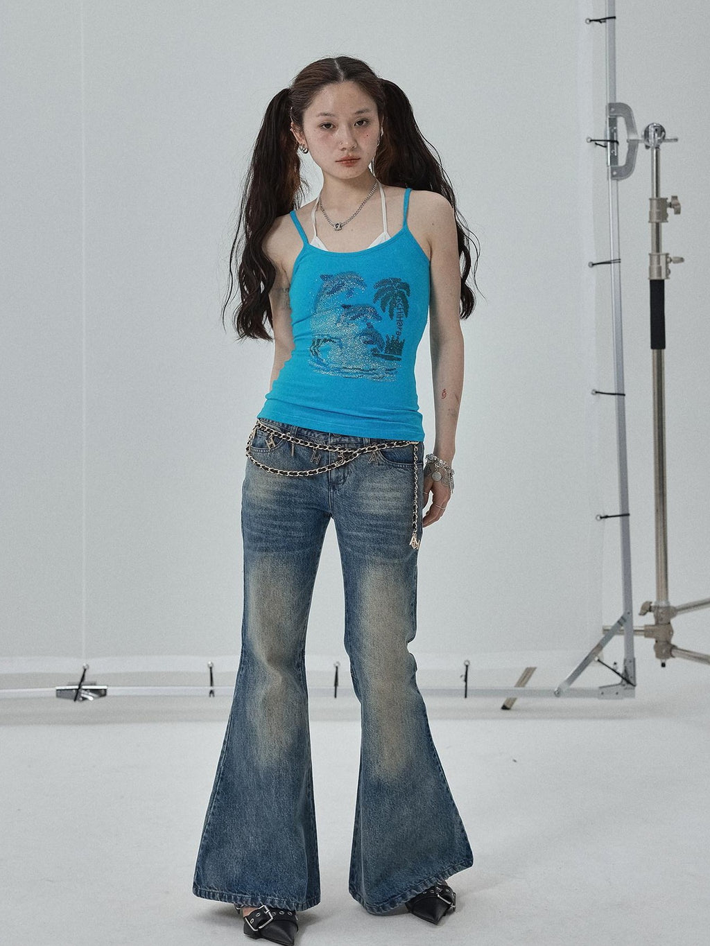 Achihara Vintage Blue Rhinestone Round Neck Slim Fit Short Crop Women'S Camisoles