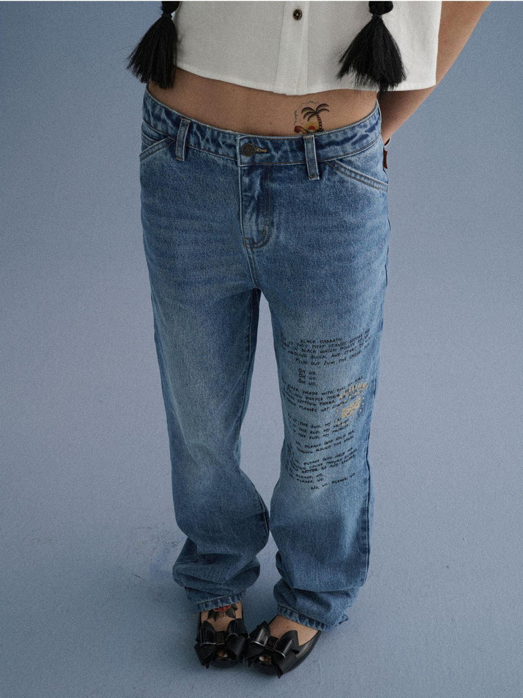 Achihara Washed Blue Distressed Lettering Print Women'S Cotton Wide-Leg Jeans