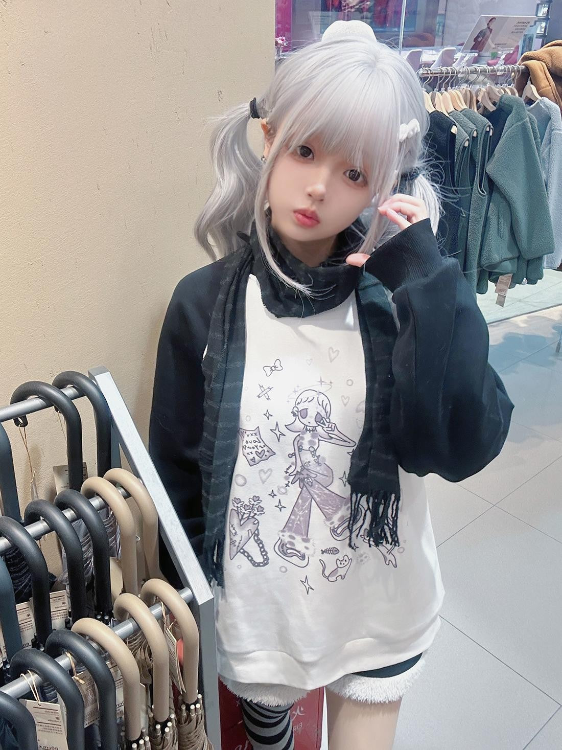 Alita26SS Cartoon Anime Water Paste Print Loose Raglan Sleeve Women's Cotton Sweatshirts
