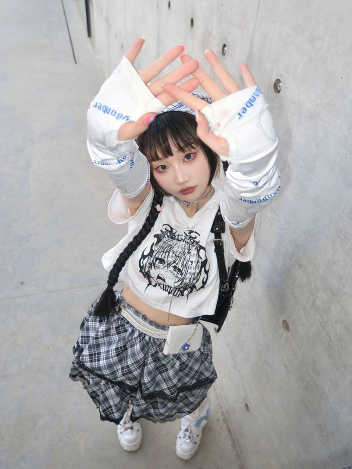 Alita26SS Cartoon Print Graphic Streetwear Women's Cotton Crop Tops
