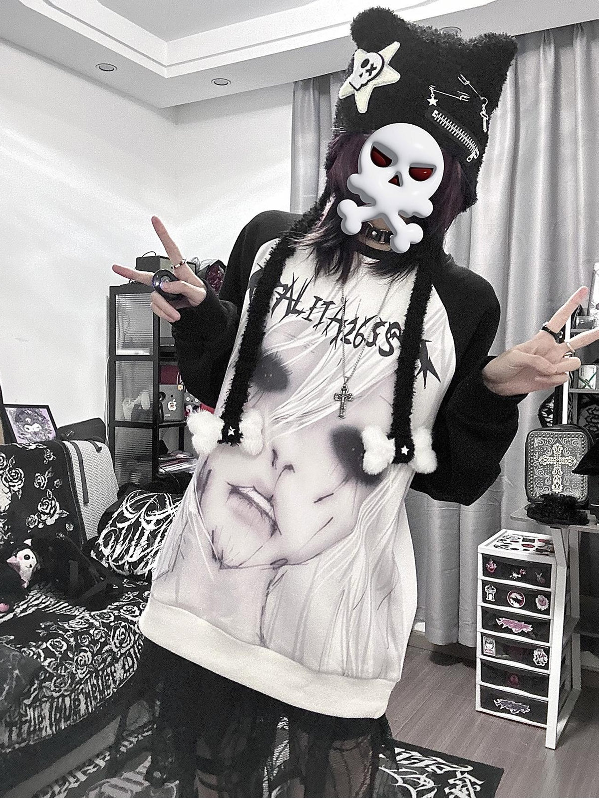 Alita26SS Dark Harajuku Raglan Sleeve Loose Fit Cartoon Graphic Women's Cotton Sweatshirts