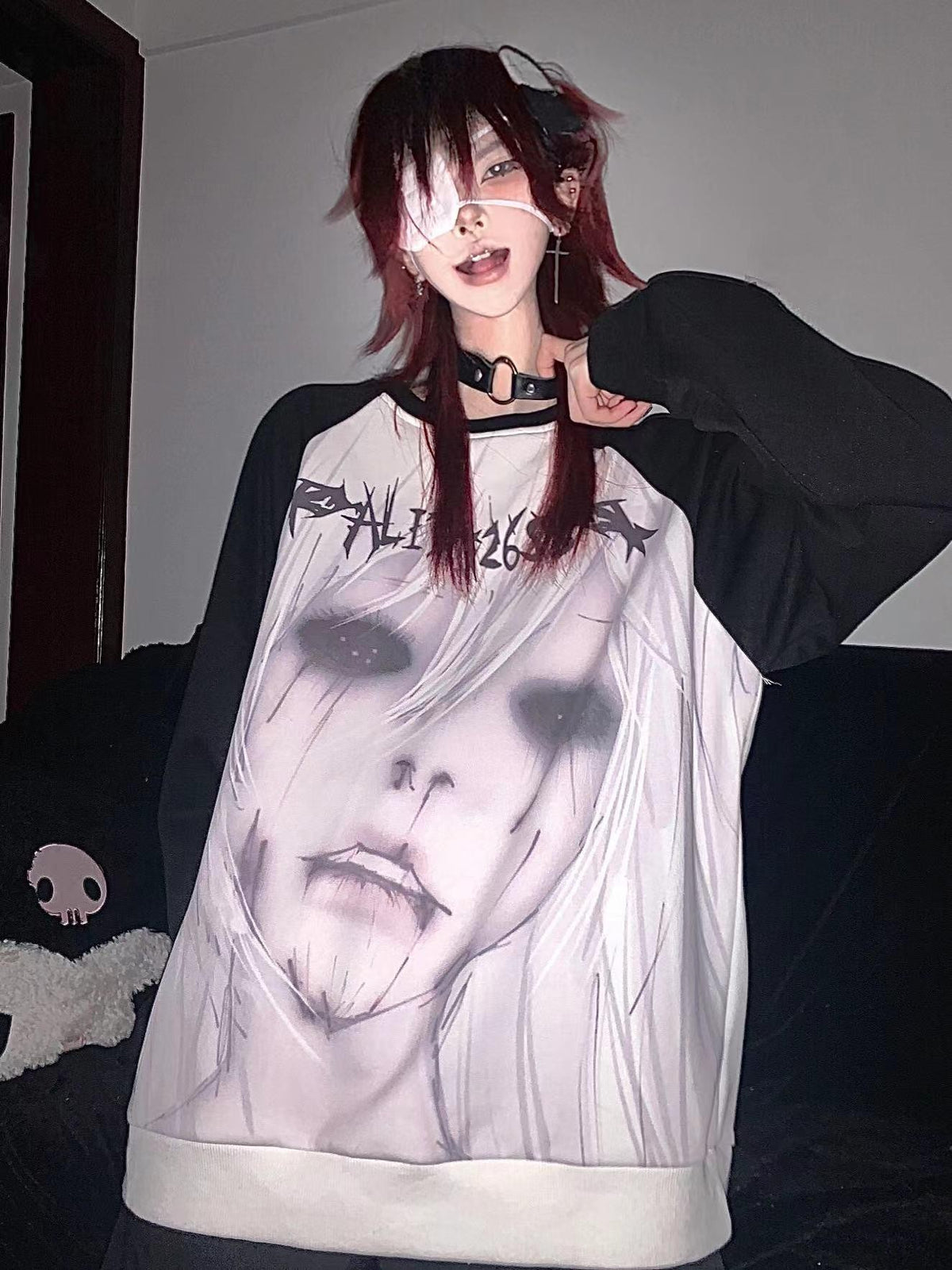 Alita26SS Dark Harajuku Raglan Sleeve Loose Fit Cartoon Graphic Women's Cotton Sweatshirts