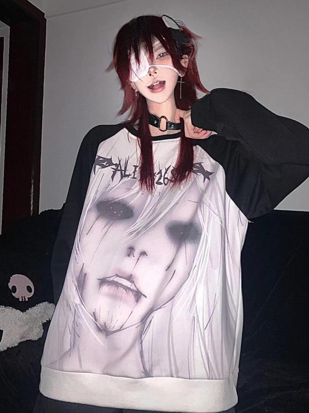 Alita26SS Dark Harajuku Raglan Sleeve Loose Fit Cartoon Graphic Women's Cotton Sweatshirts