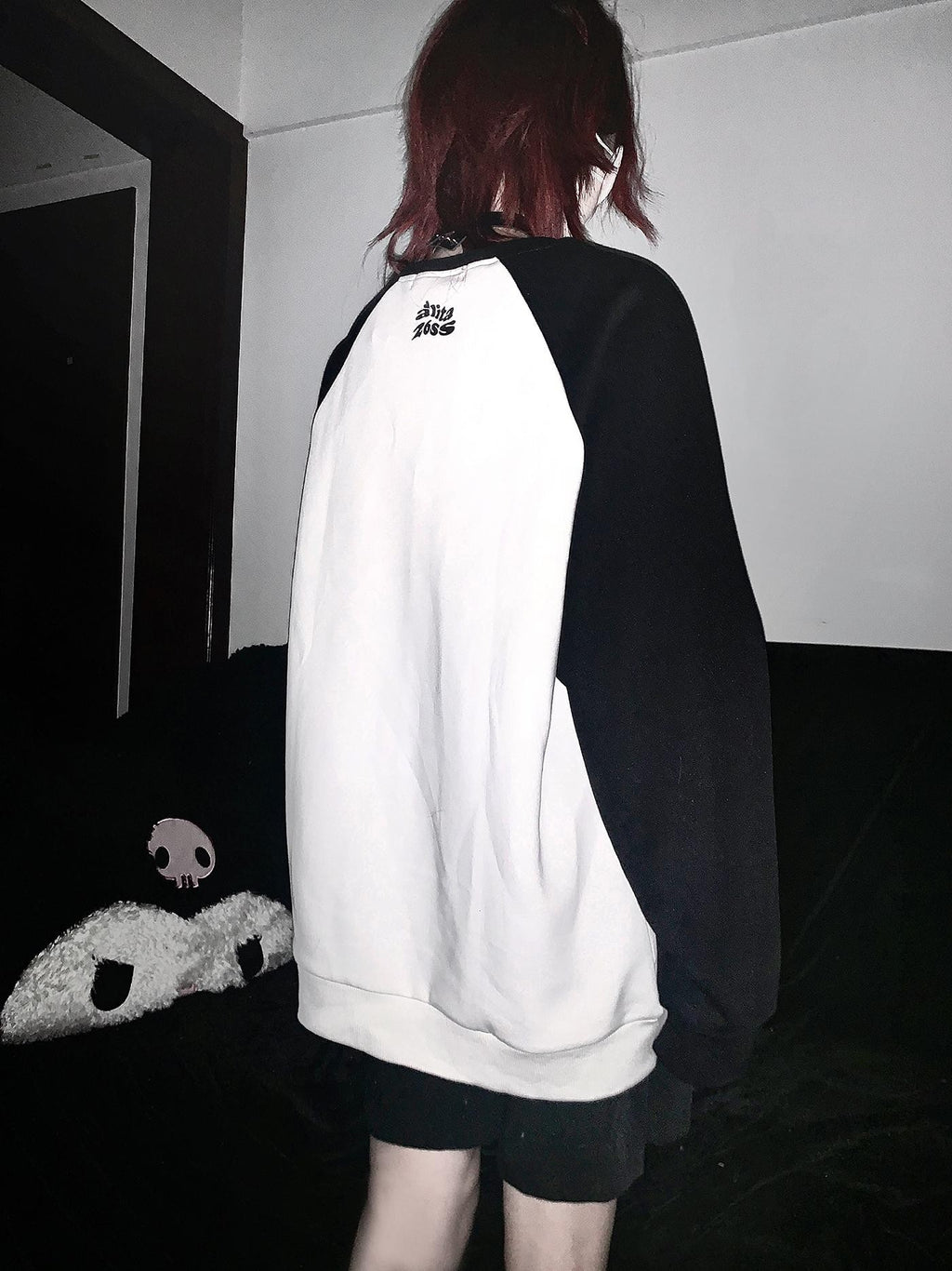 Alita26SS Dark Harajuku Raglan Sleeve Loose Fit Cartoon Graphic Women's Cotton Sweatshirts