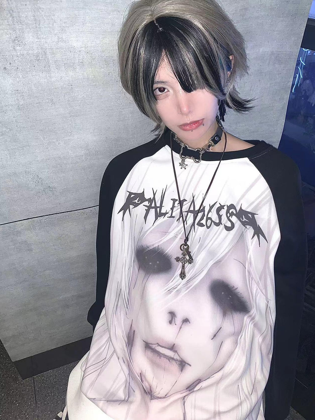 Alita26SS Dark Harajuku Raglan Sleeve Loose Fit Cartoon Graphic Women's Cotton Sweatshirts