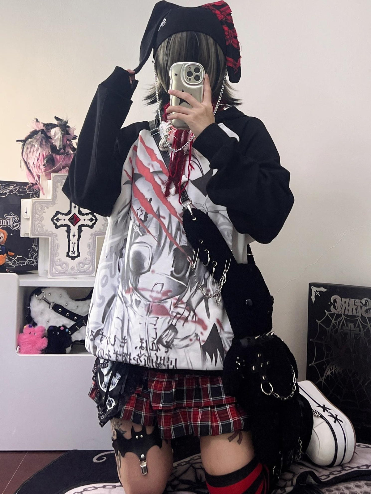 Alita26SS Harajuku Subculture Raglan Sleeve Cartoon Print Loose Fit Cotton Women's Hoodies