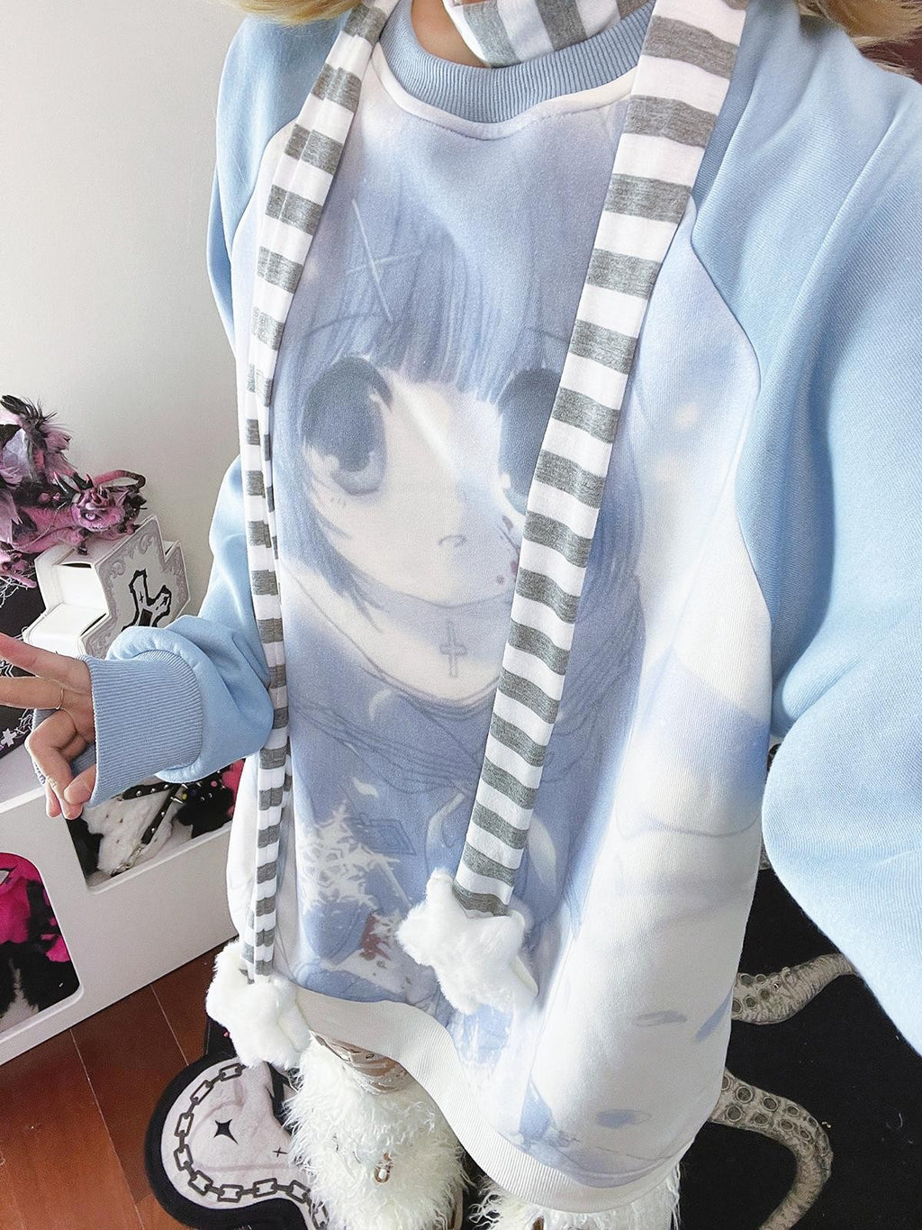 Alita26SS Oversized Raglan Sleeve Cartoon Anime Print Women's Cotton Sweatshirts