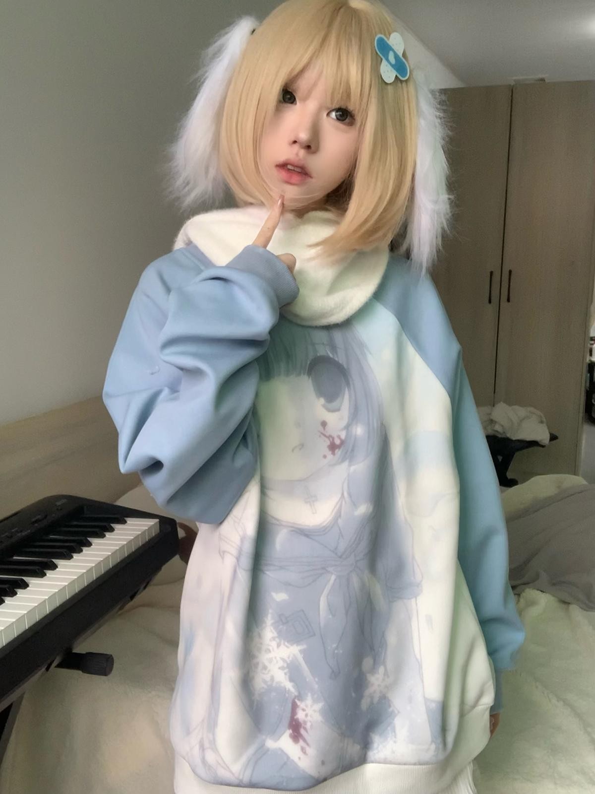 Alita26SS Oversized Raglan Sleeve Cartoon Anime Print Women's Cotton Sweatshirts