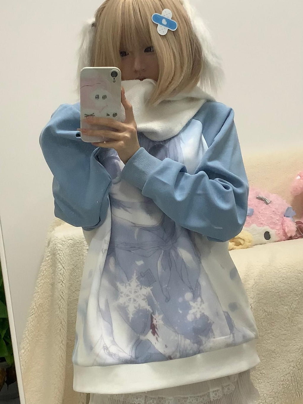 Alita26SS Oversized Raglan Sleeve Cartoon Anime Print Women's Cotton Sweatshirts
