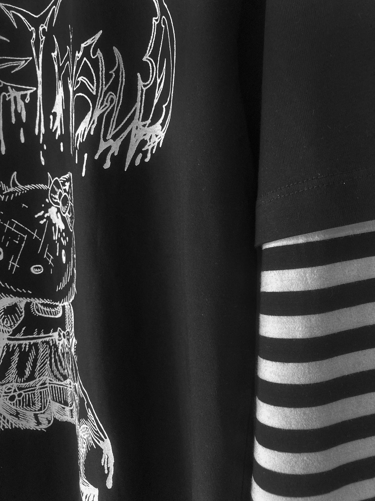 Alita26SS Punk Comic Print Loose Fit Cotton Women's Long Sleeve T-shirts