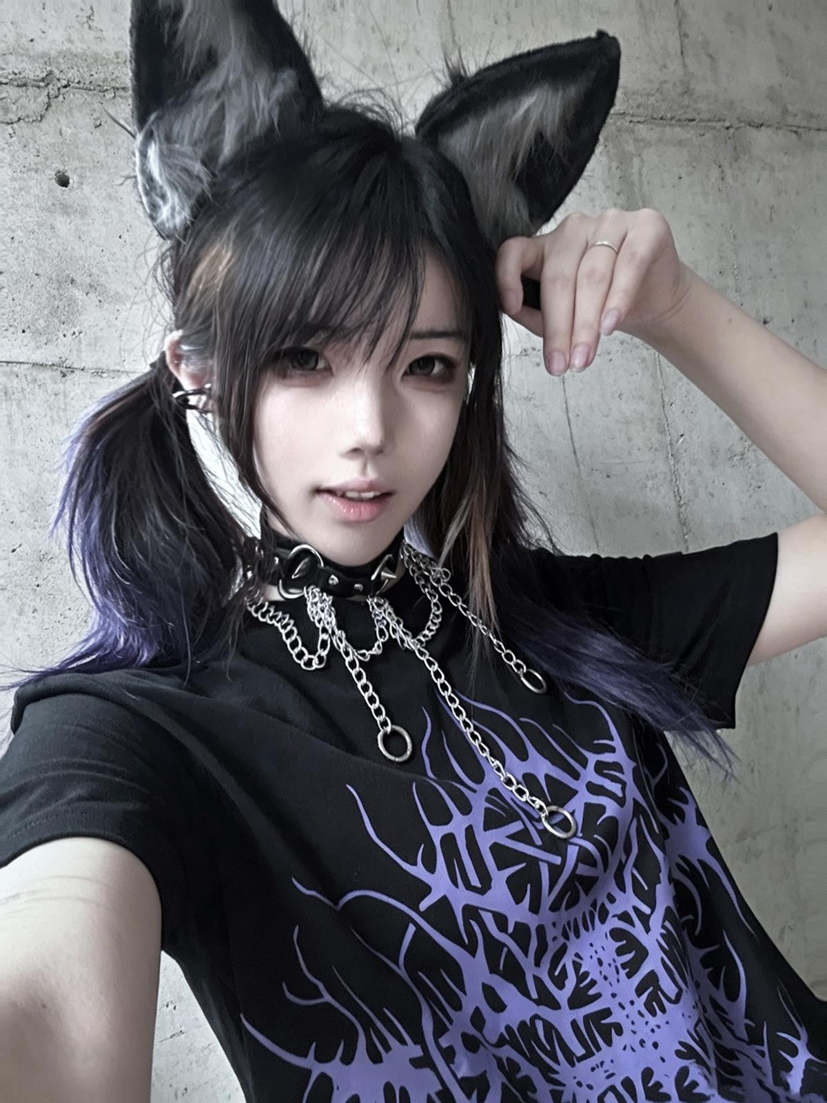 Alita26SS Striped Gothic Letter Print Slim Fit Cotton Women's Crop Tops