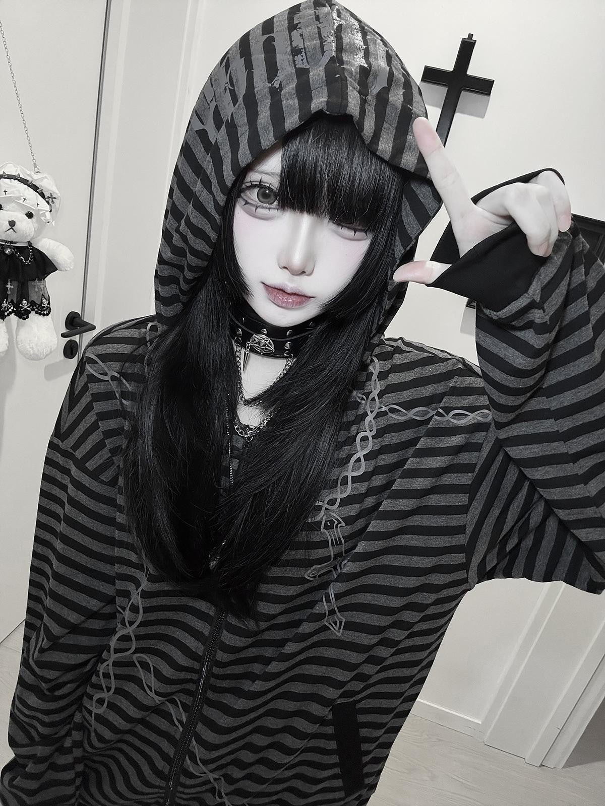 Alita26SS Striped Japanese Loose Fit Thin Cotton Women's Zip-up Hoodies