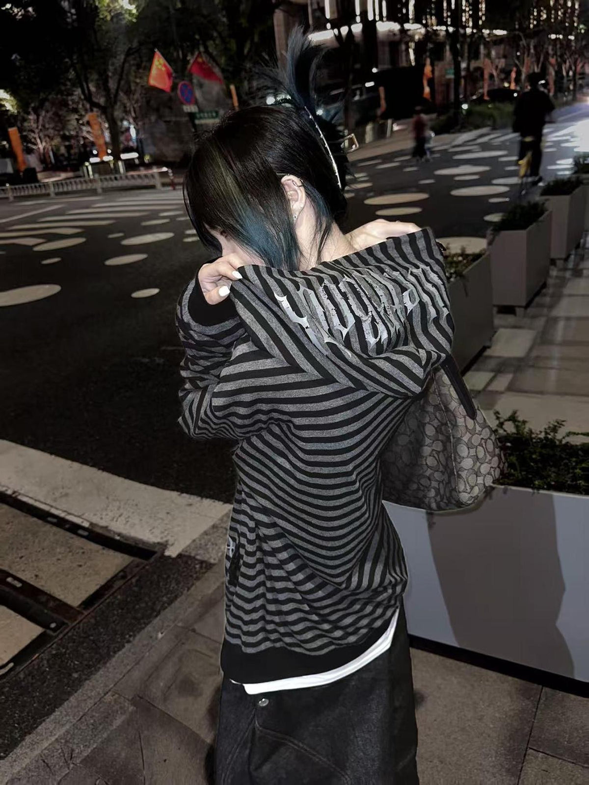Alita26SS Striped Japanese Loose Fit Thin Cotton Women's Zip-up Hoodies