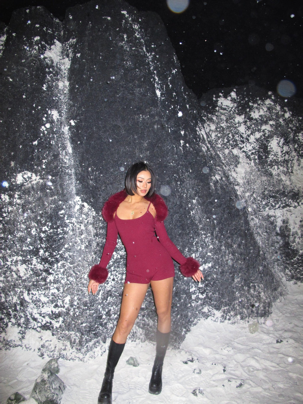 BUM STUDIO Close Knit Faux Fur Vest High Waist Women's Polyester Bodycon Mini Dresses