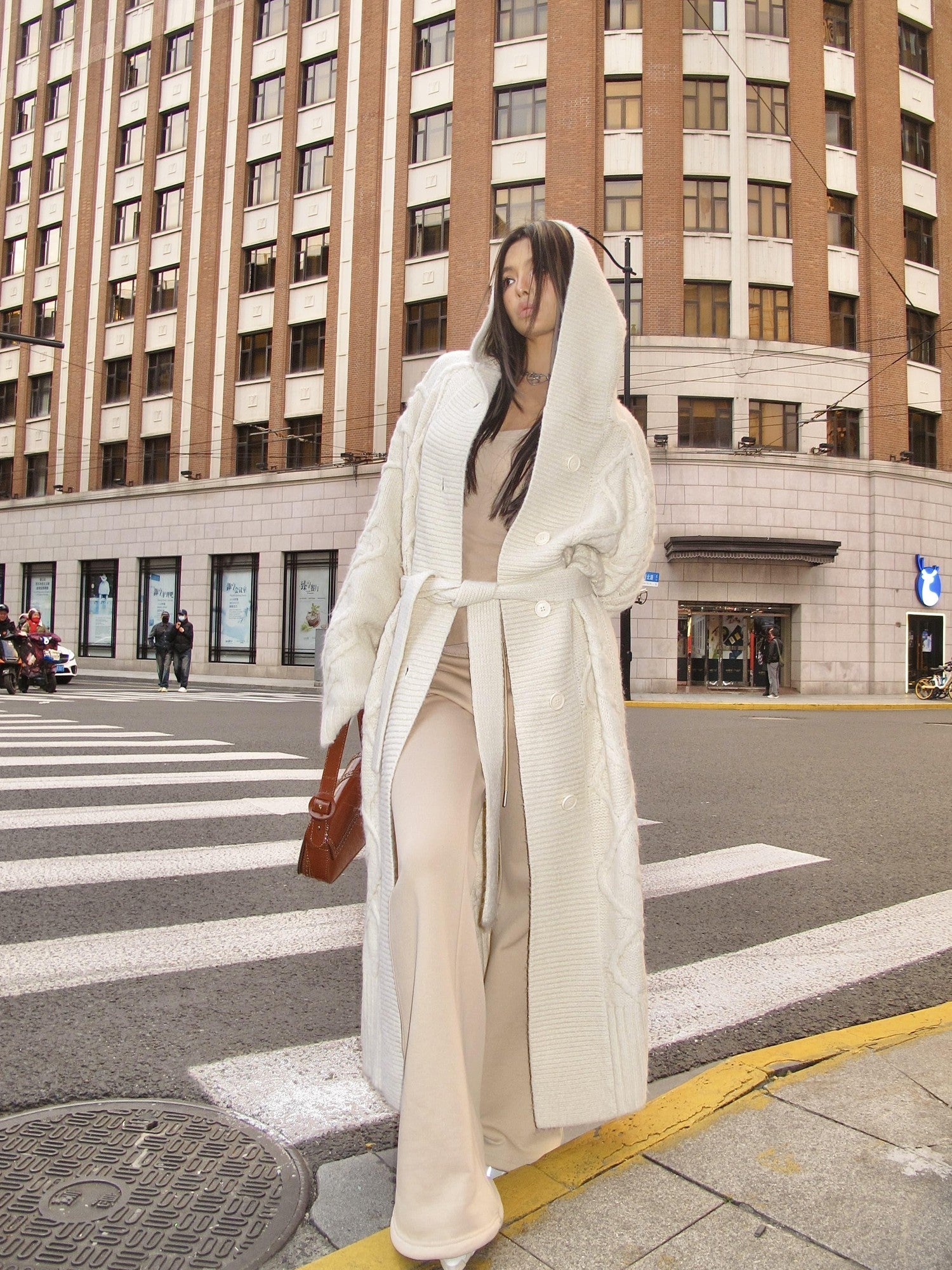 BUM STUDIO Cream Thick Knit Hooded Oversized Midlength Women's Wool Blend Wool Coats