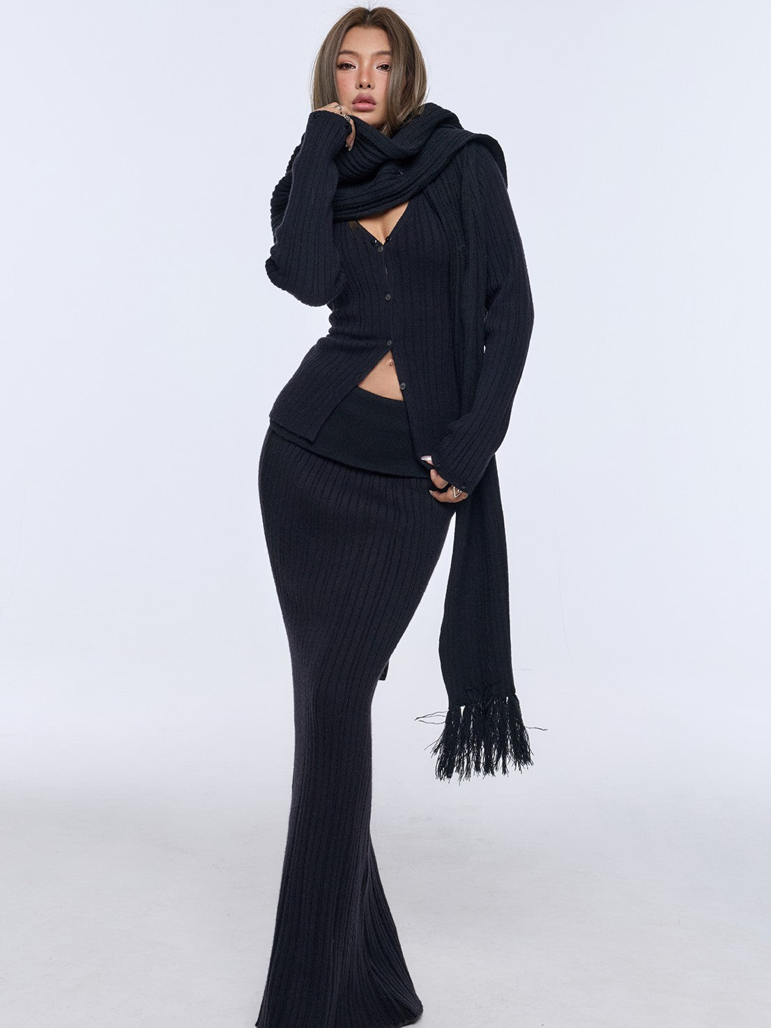 BUM STUDIO Detachable Fuzzy Knit V-neck Buttoned Side Slit Cropped Women's Nylon Cardigans