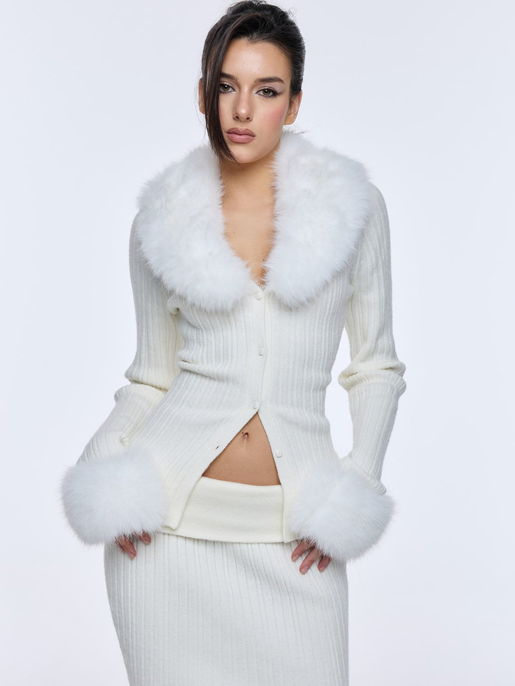 BUM STUDIO Detachable Fuzzy Knit V-neck Buttoned Side Slit Cropped Women's Nylon Cardigans