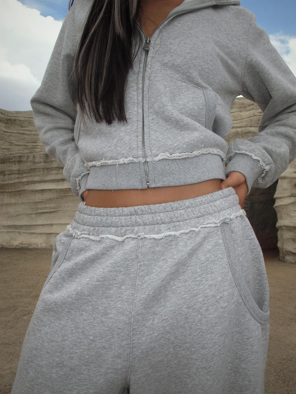 BUM STUDIO Gray Frayed Hem Fleece Lined Slim Fit Women's Cotton Blend Tracksuit Sets