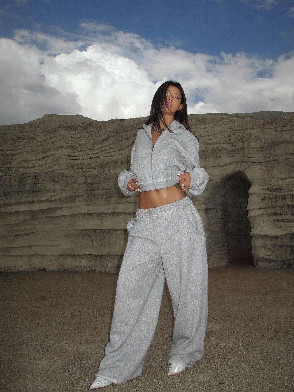 BUM STUDIO Gray Frayed Hem Fleece Lined Slim Fit Women's Cotton Blend Tracksuit Sets