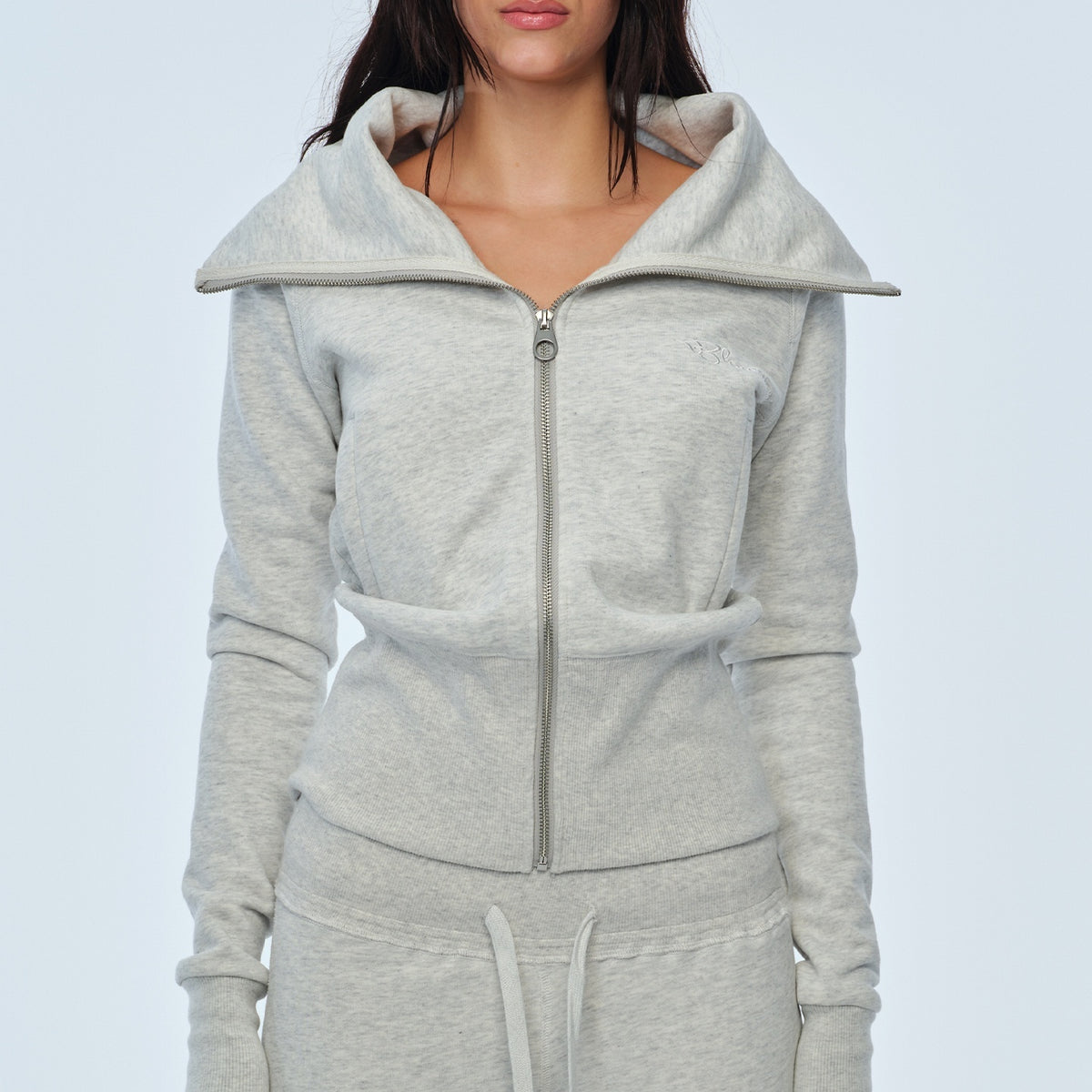 BUM_STUDIO_High_Neck_Cropped_Zip_Design_Cotton_Women's_Zip-up_Hoodies_1089698923870_MISSTT
