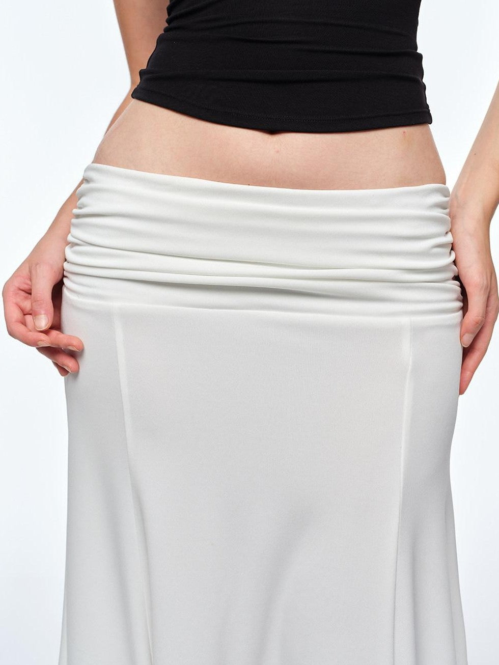 BUM STUDIO Ivory Pleated Asymmetrical Draped Slimming Women's Polyester Mermaid Skirts