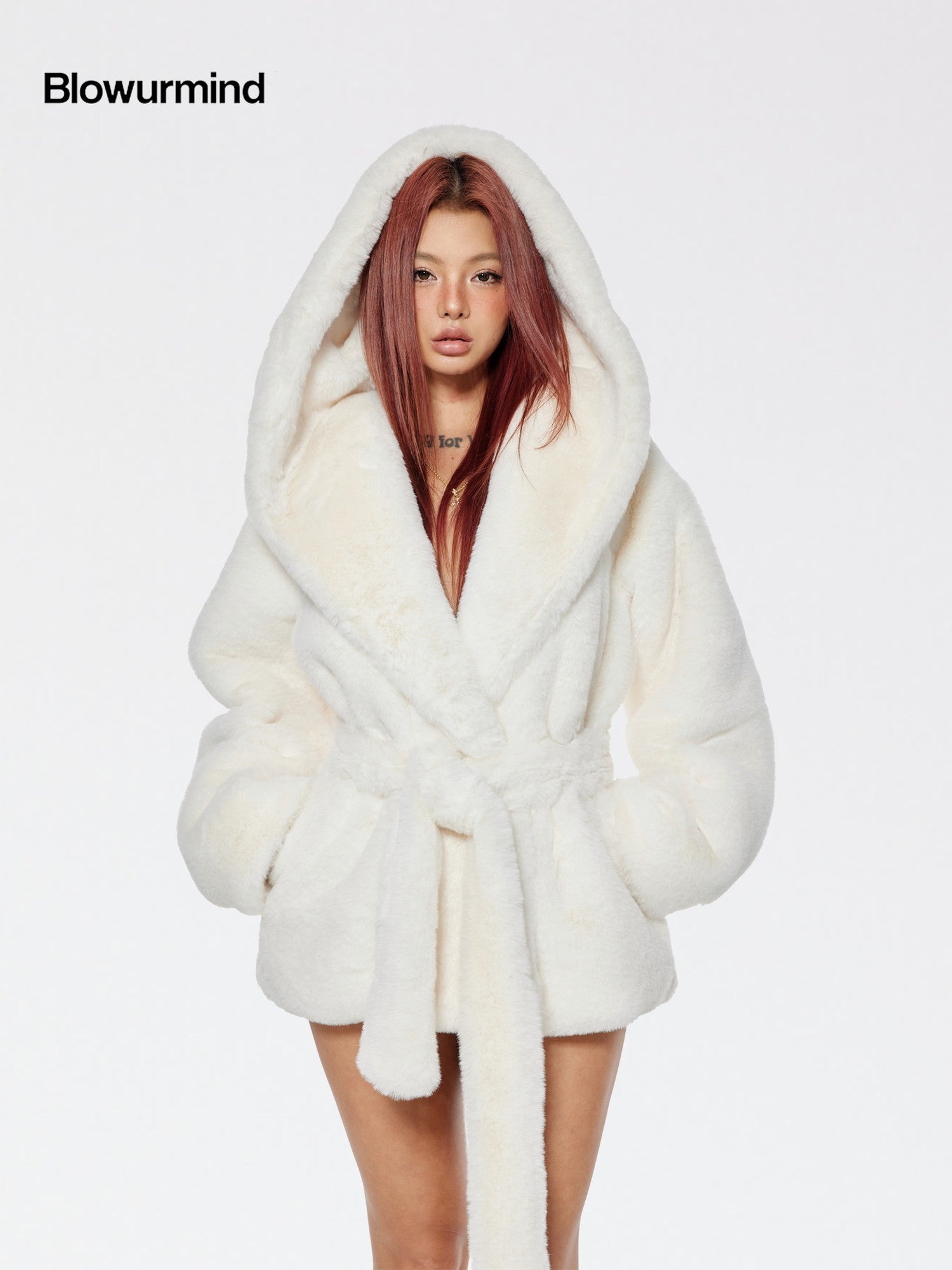 BUM STUDIO Milk White Oversized Hood Lapel Mid Length Loose Women's Faux Fur Wool Coats