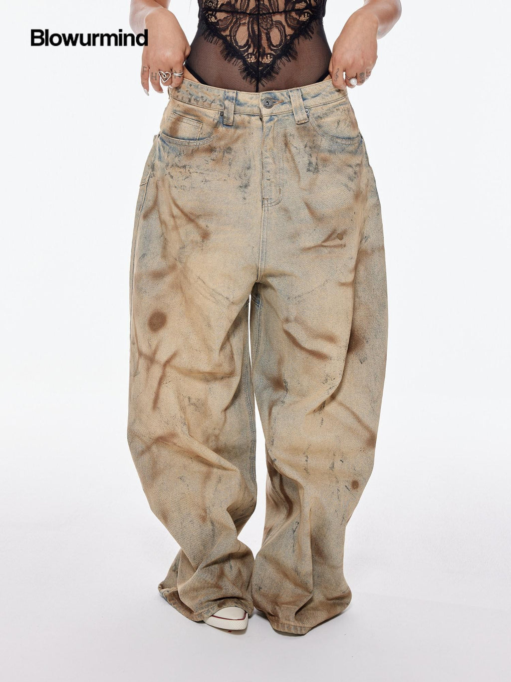 BUM STUDIO Mud Dyed Hand Spray Distressed Women's Cotton Wide-leg Jeans